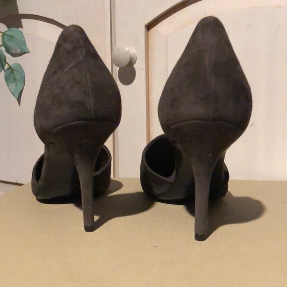 NWT Vince Suede Claire Pumps - Picture 3 of 5